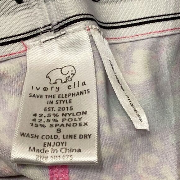 Ivory Ella Pineapple Print Cropped Leggings Pink Yoga Running Size Small - Picture 5 of 9